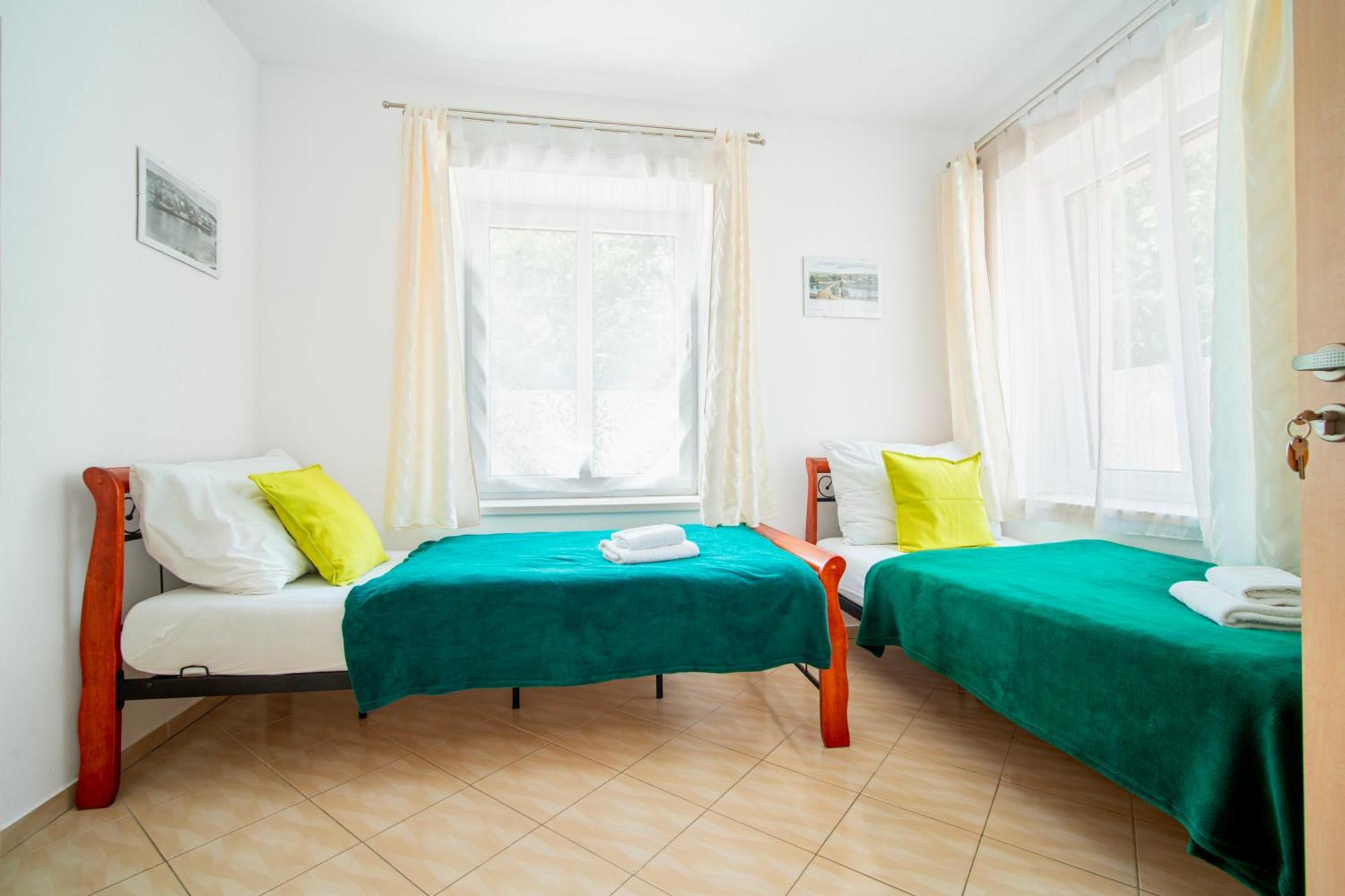 Hotel Ostende Chocerady Kültér fotó