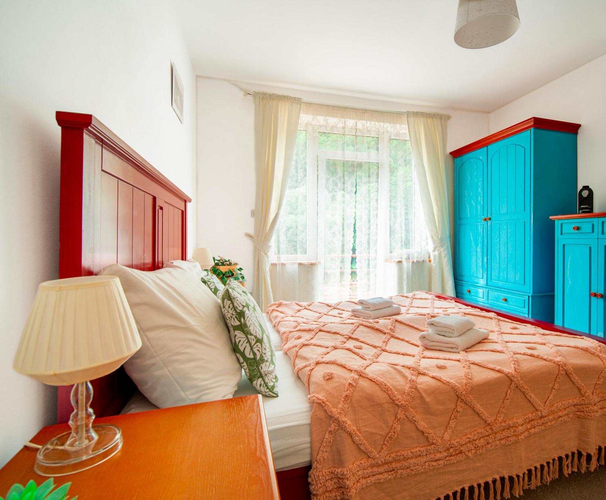Hotel Ostende Chocerady Kültér fotó